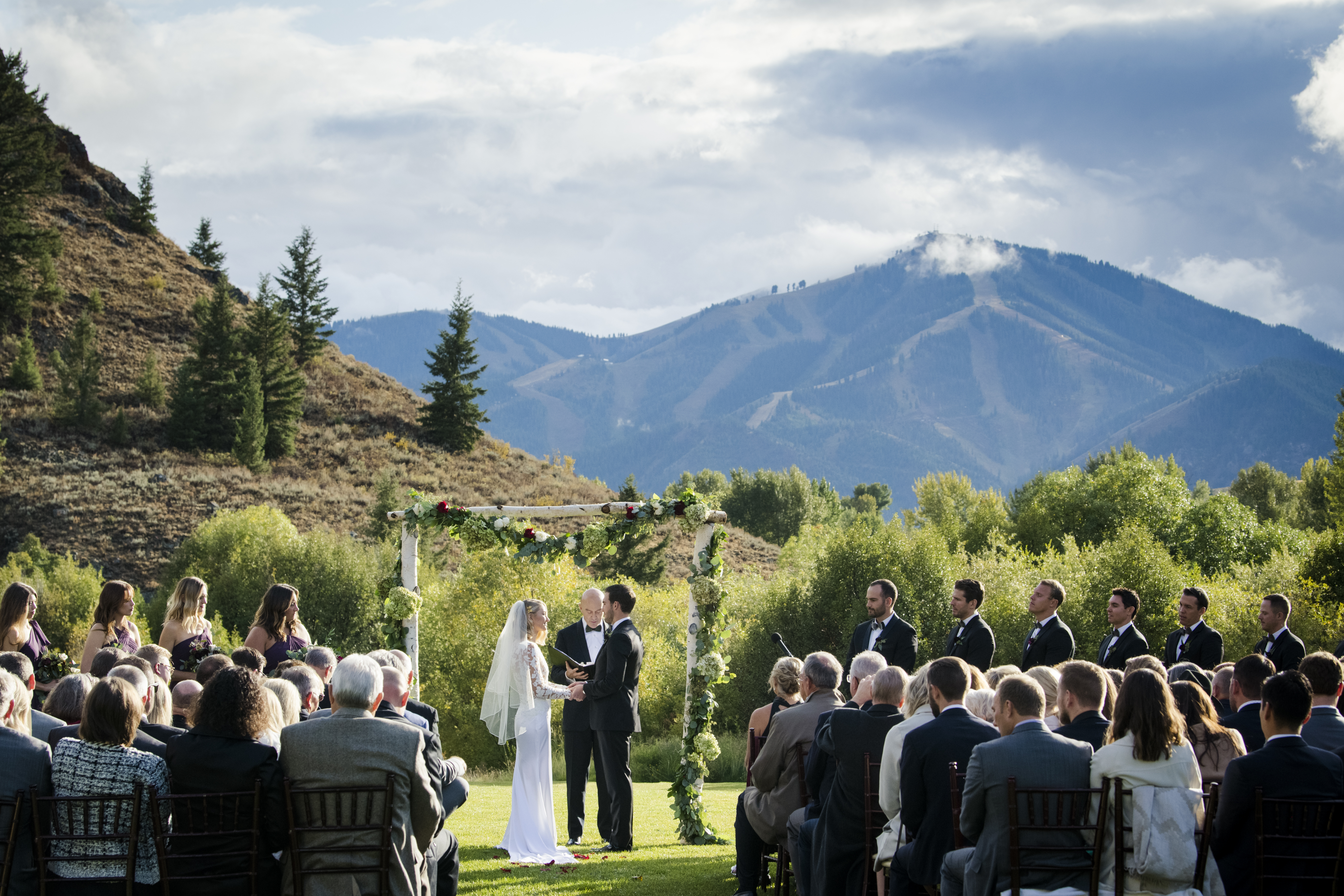 aly-bryans-wedding-day_485